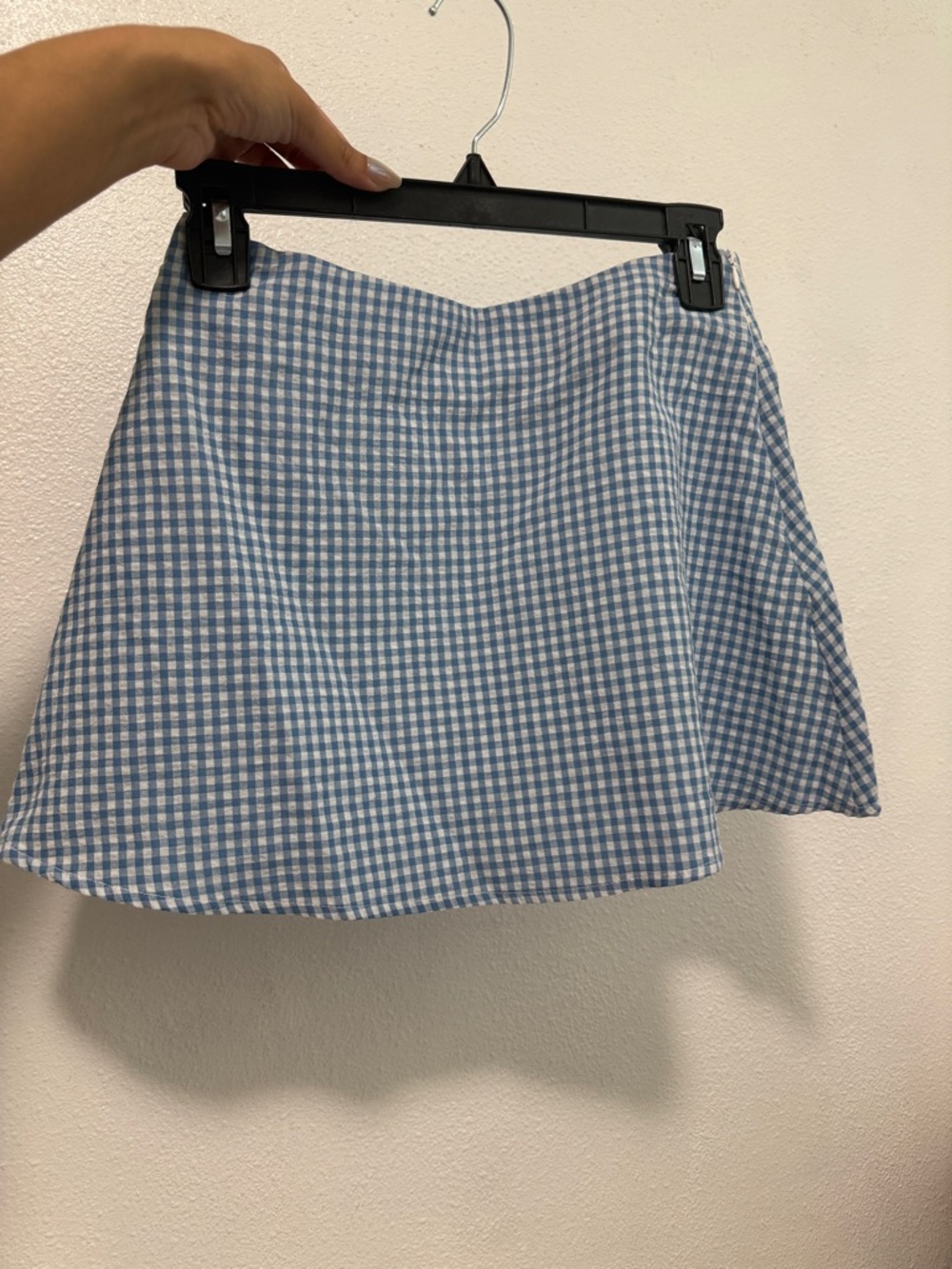 Women’s Blue And White Skirt - Picture 3 of 4